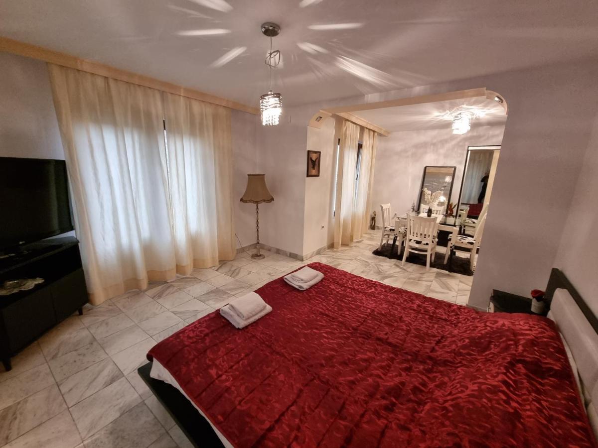 Tsar Simeon, 2 Bedroom, Living Room And Fireplace Sofia Exteriör bild